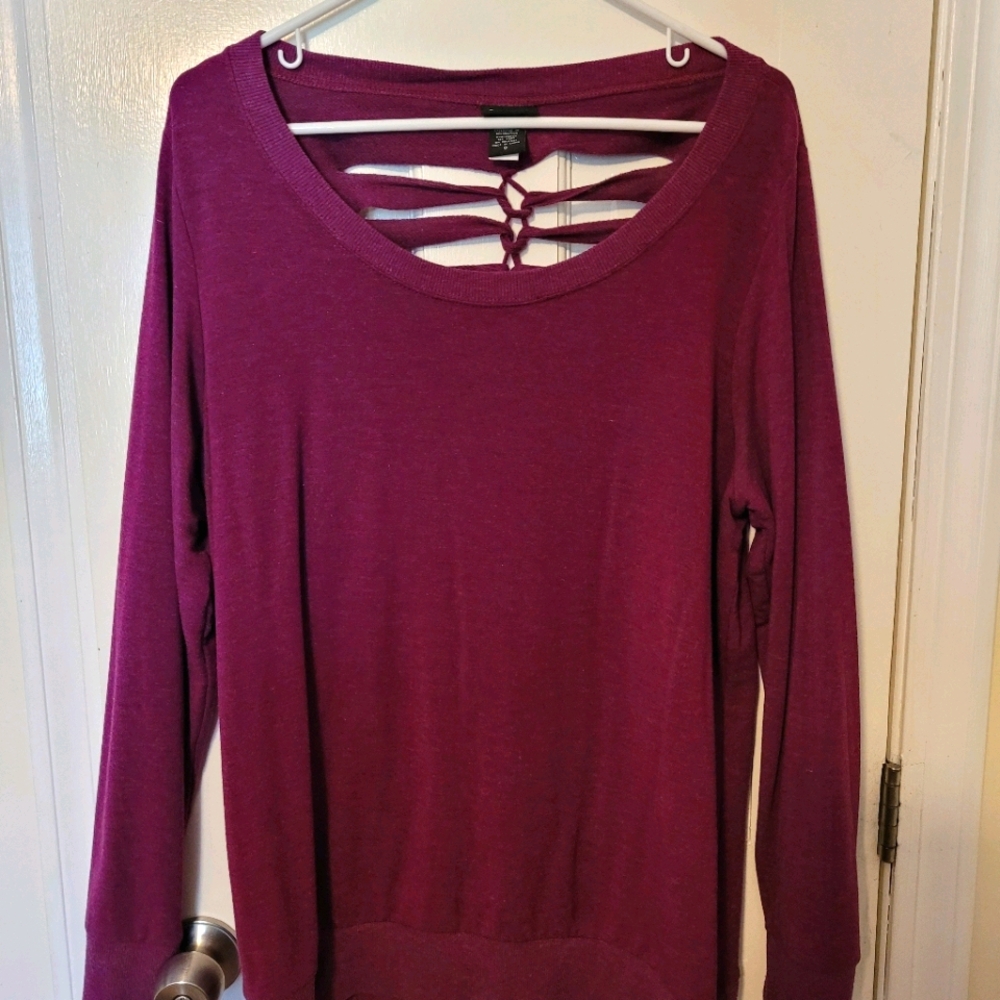 Torrid Size 0 Open-Back Sweater